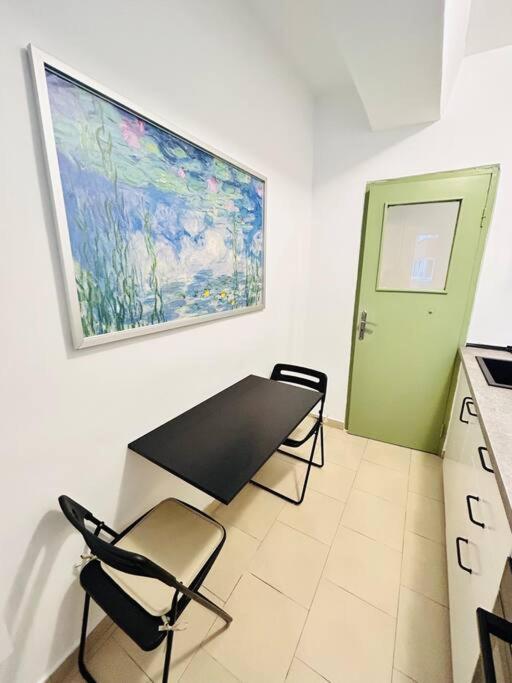 Cosy Apartment #12Lunipebega Тимишоара Екстериор снимка